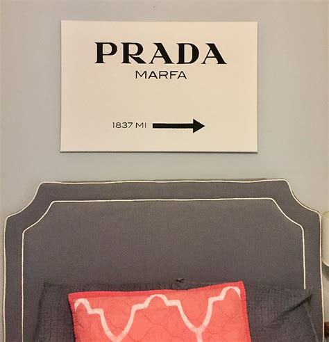 cadre prada marfa diy|DIY Prada Marfa Sign from Gossip Girl.